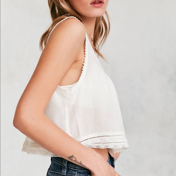 NWT UO Boho Semi Sheer Lace Eyelet Button Crop Top - Picture 2 of 6